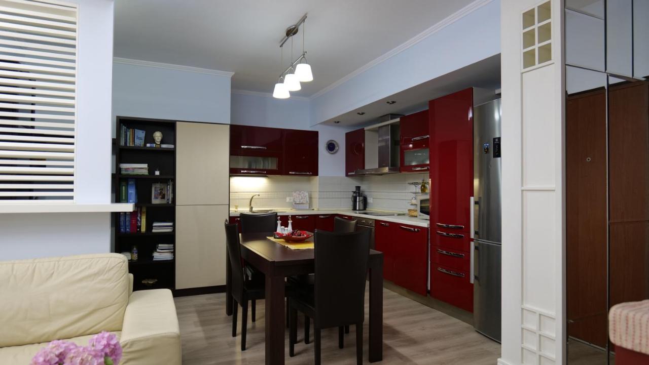 Top Location Kristi Apartments 05 Τίρανα Εξωτερικό φωτογραφία