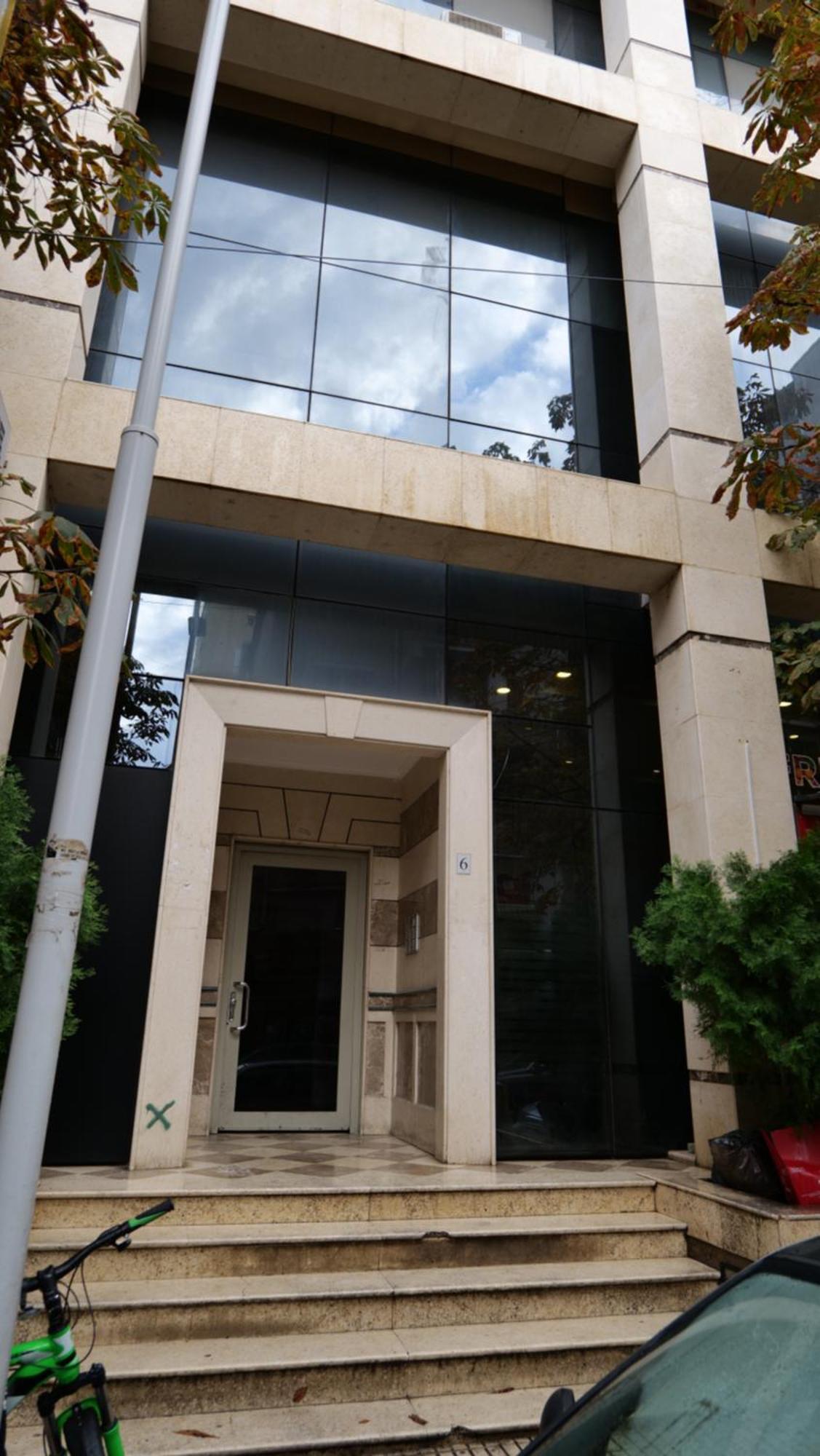 Top Location Kristi Apartments 05 Τίρανα Εξωτερικό φωτογραφία