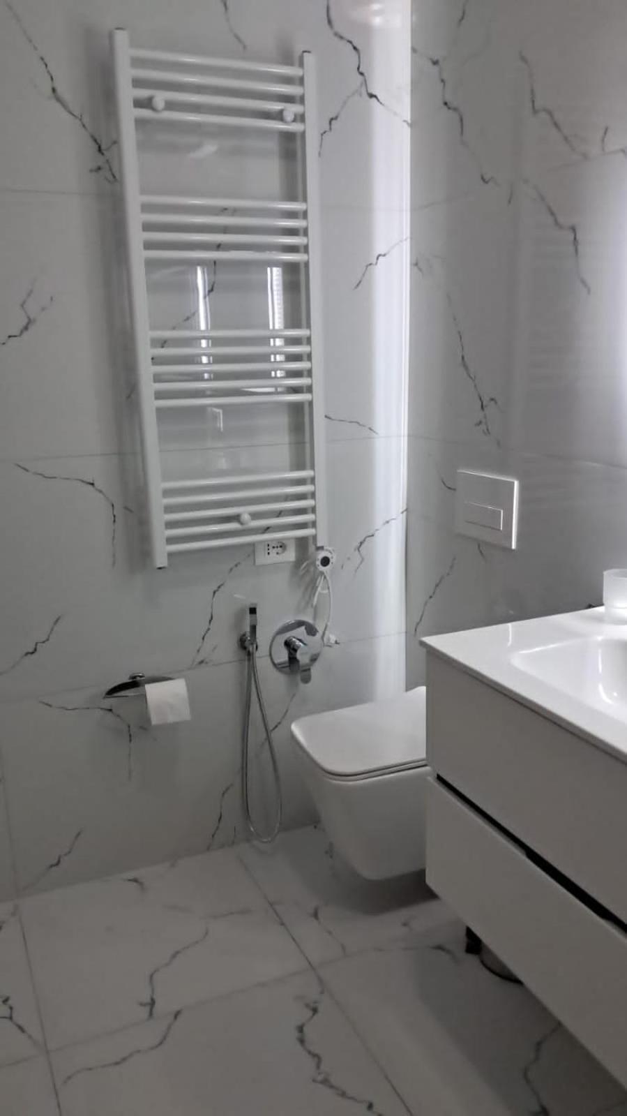 Top Location Kristi Apartments 05 Τίρανα Εξωτερικό φωτογραφία
