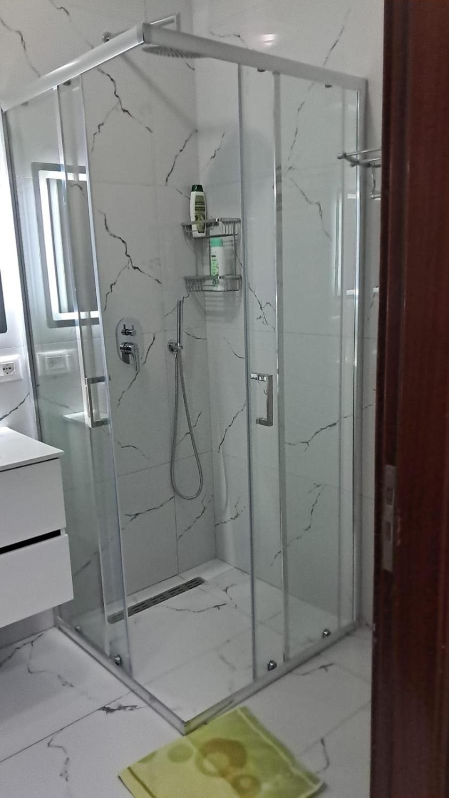 Top Location Kristi Apartments 05 Τίρανα Εξωτερικό φωτογραφία