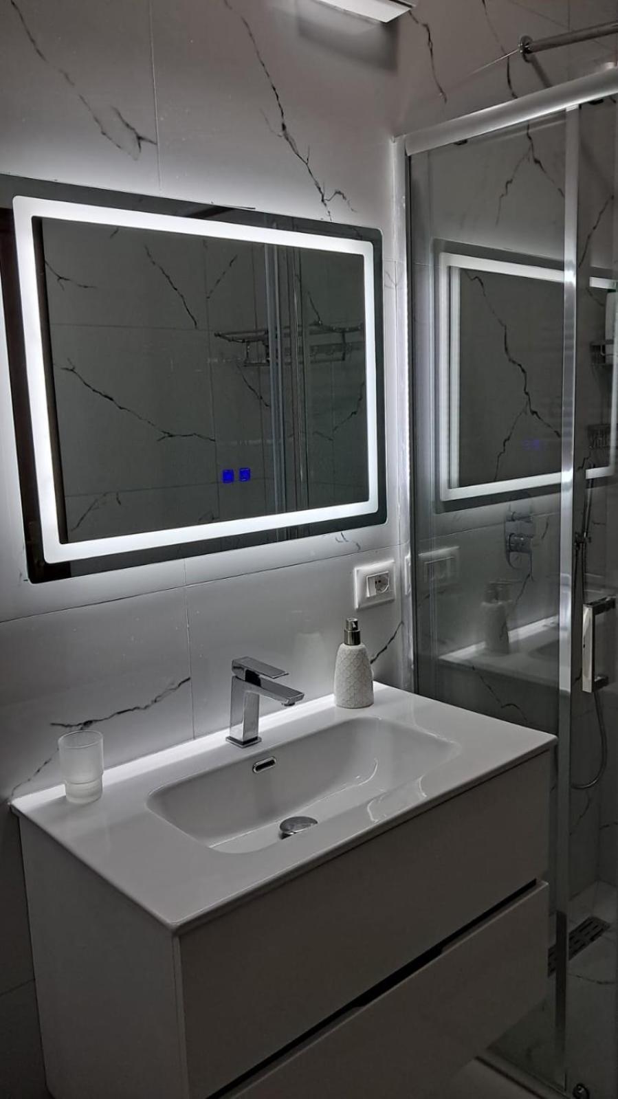 Top Location Kristi Apartments 05 Τίρανα Εξωτερικό φωτογραφία